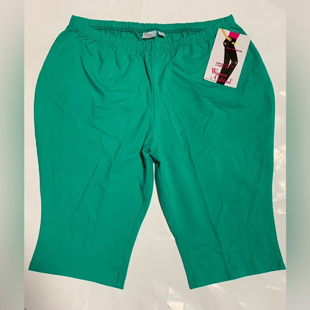 Woman with control women’s plus size capri pants teal green color size 3XP